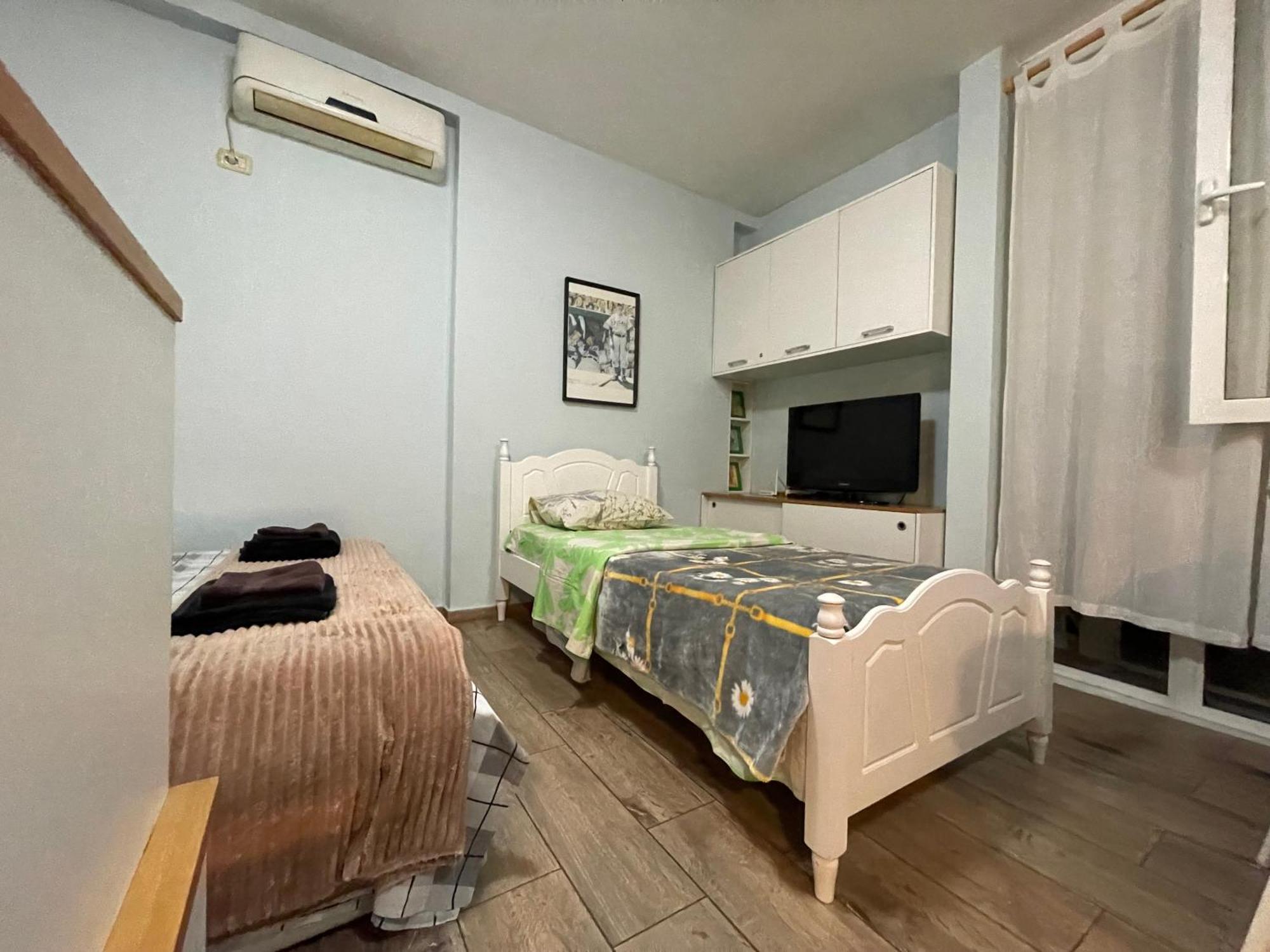 Enjoy Travel Cute Studio Apartment Tirana Bagian luar foto