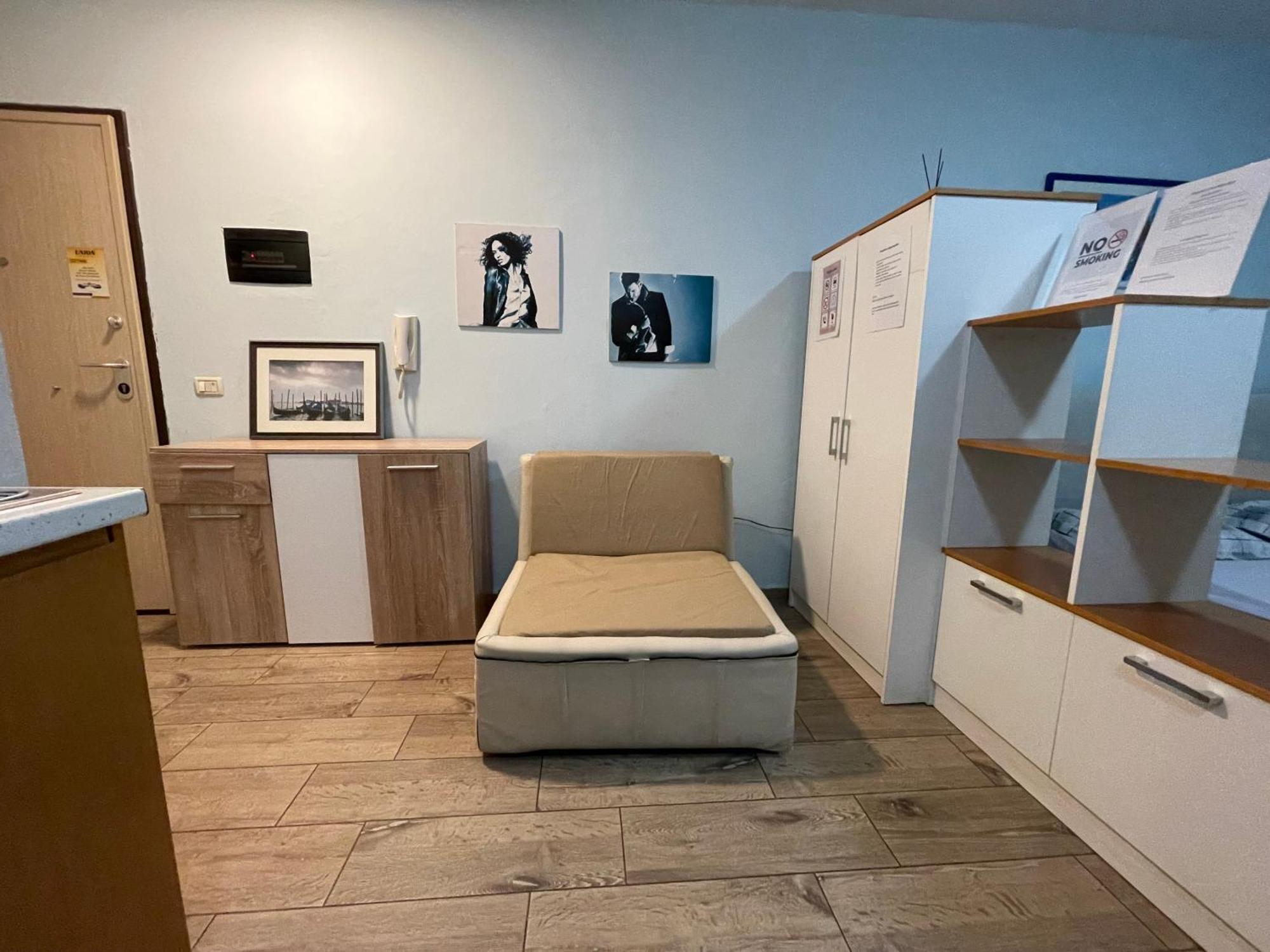 Enjoy Travel Cute Studio Apartment Tirana Bagian luar foto